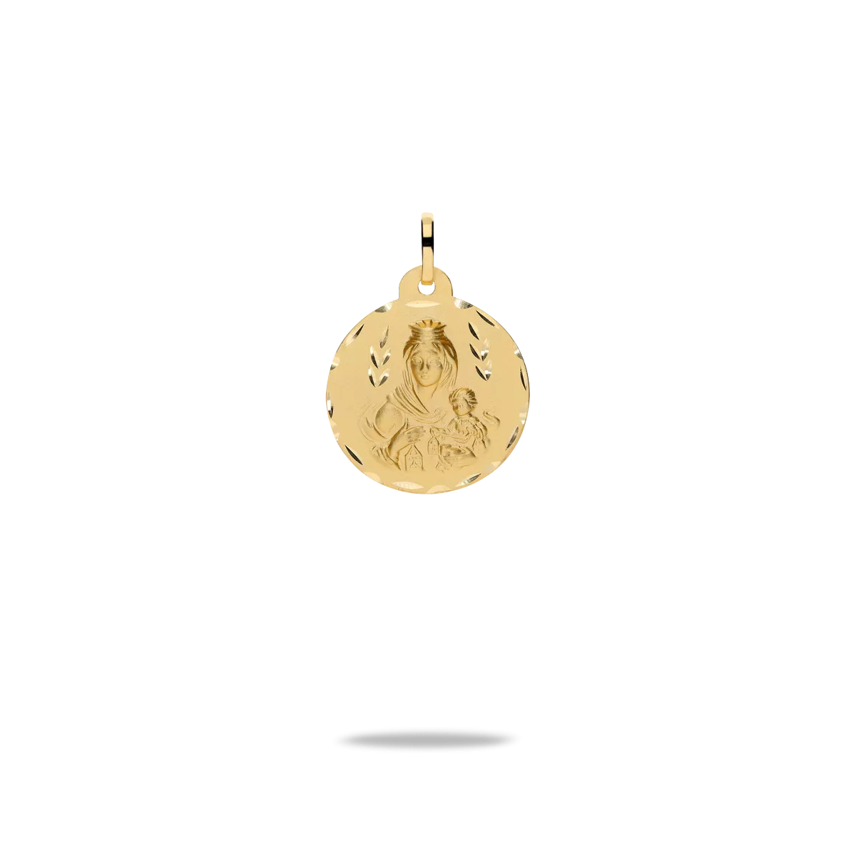 18k gold charm