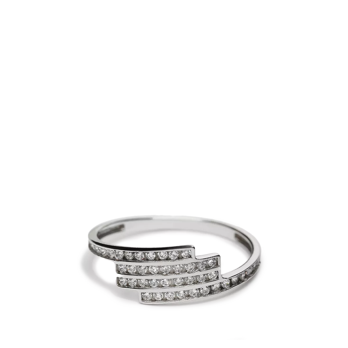 750 white gold ring